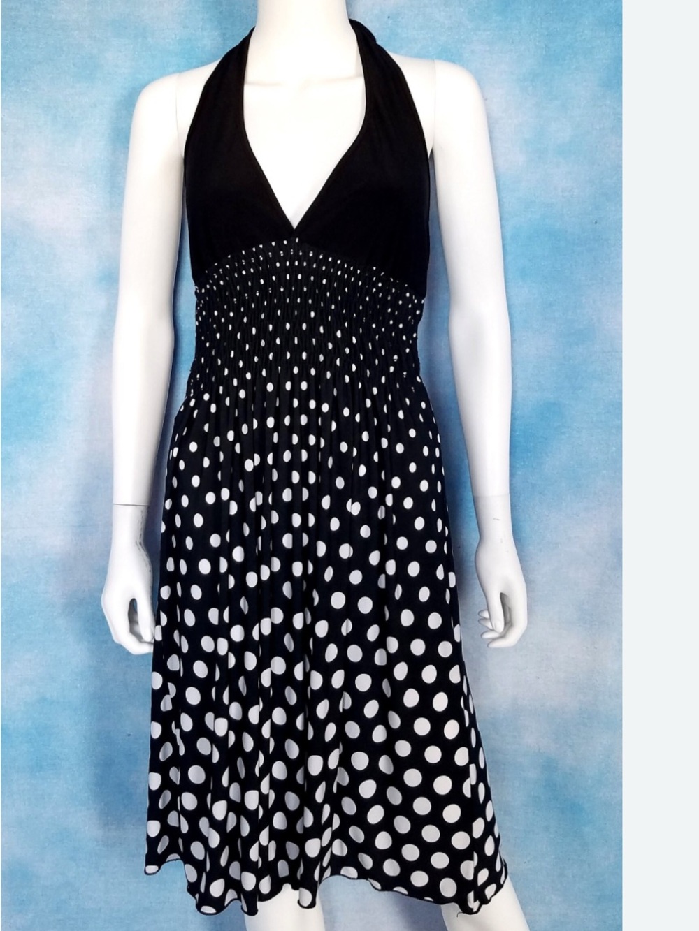 Body Central Black and White Pleated Tie Front Sundress (1)